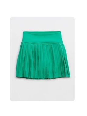 OFFLINE by Aerie All Aces Tennis Skort in Green Dazzle- Size Small